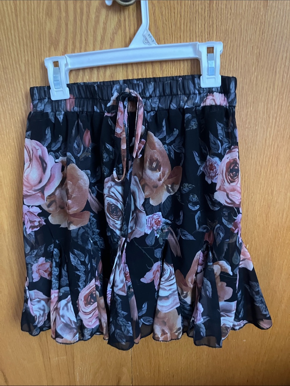 Women’s Floral Ruffled Dance Skirt - Black with Pink & Brown Roses